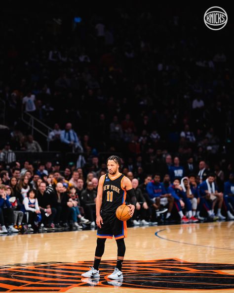 New York Knicks Wallpaper, Knicks Wallpaper, Football Celebrations, Jalen Brunson, Ny Knicks, Nba Wallpapers, Instagram Funny Videos, Basketball Pictures, Instagram Funny