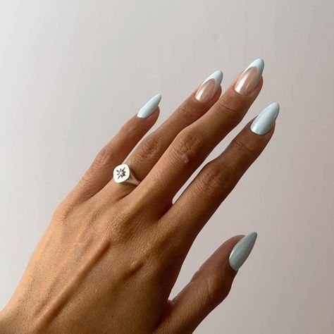 15 Spring Wedding Nail Ideas, From Pearly Tips to White Chrome Light Blue Floral Nails, Convocation Nails, Bridesmaid Nails Blue, Baby Blue Nails Almond, Sky Blue Nail Ideas, White And Light Blue Nails, Baby Blue And White Nails, Light Blue Prom Nails, Baby Blue Almond Nails