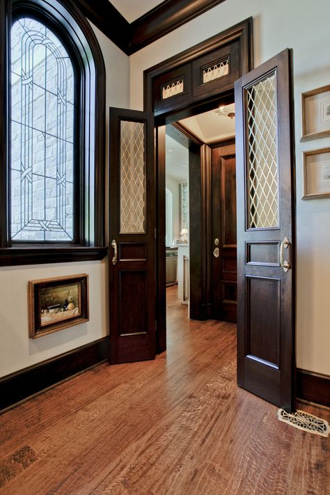 Dark Trim Light Walls Kitchen, Edwardian Crown Molding, Brown Painted Molding, Dark Molding Light Walls, Dark Trim Interior Baseboards, Natural Wood Crown Molding, Stained Wood Crown Molding, Dark Brown Baseboards, Dark Wood Moldings And Trim