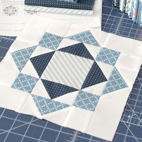 Camille Roskelley Quilts, White Quilts Ideas, 12 Inch Quilt Blocks, Free Quilt Blocks, Camille Roskelley, Quilt Block Patterns Free, Quilt Square Patterns, Scrap Quilt Patterns, 2 Block