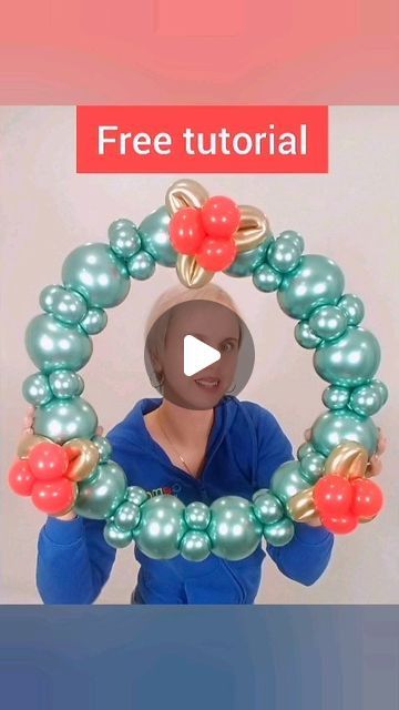 Christmas Balloon Wreath, Balloon Wreath, Money Gifts, Creative Money Gifts, Sleigh Ride, Money Gift, Free Tutorial, Christmas Wreath, Christmas Wreaths