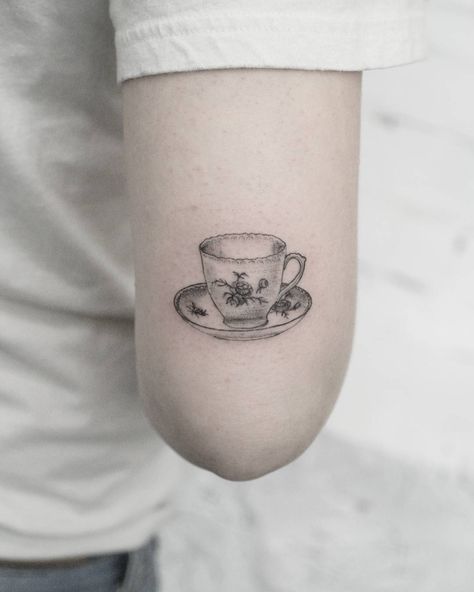 A super tiny single needle teacup. Done at @inkandwatertattoo Currently booking for February and after Email for bookings or come into… Teapot Tattoo, Chris Tattoo, Poland Tattoo, Toronto Tattoo, Tea Tattoo, Teacup Tattoo, Cup Tattoo, Mystical Tattoos, Party Tattoos