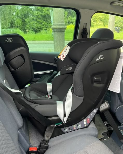 Extended Rear Facing, Carseat Safety, Galaxy Black, Babies Nursery, Baby Equipment, Child Car Seat, Car Seat Stroller, Uk Products, Cool Baby