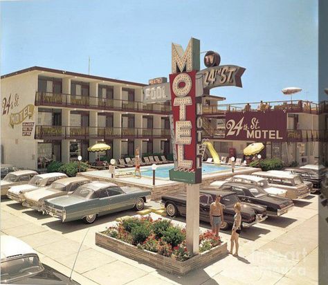 24th St Motel, North Wildwood NJ. 1960s 1960s Motel, Vintage Motel Aesthetic, Motel Aesthetics, 1960s America, Old Motel, North Wildwood, Vintage Motel, Sims Inspiration, Wildwood Nj