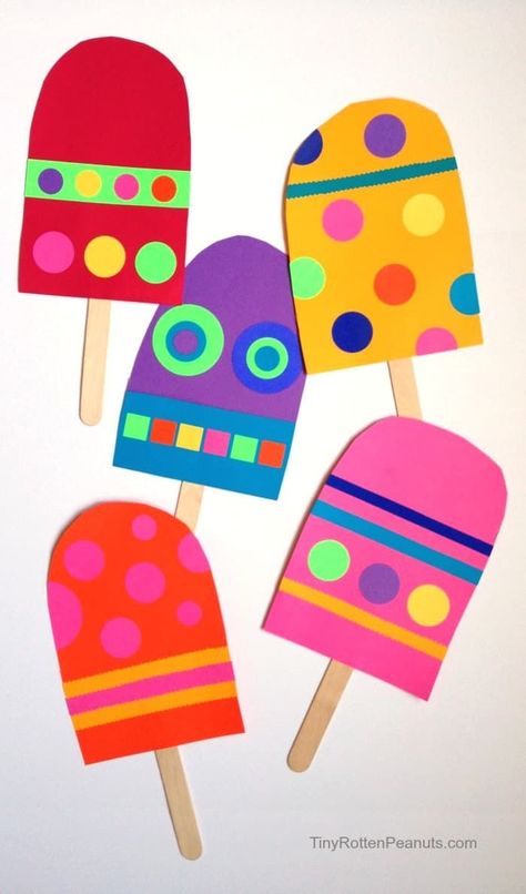 13 COLORFUL POPSICLE ICE CREAM ART PROJECTS FOR KIDS Activities With Foam Sheets, June Crafts For Kids Preschool, Summer Theme Crafts, Preschool Summer Art, Popsicle Craft, Summer Crafts For Toddlers, Popsicle Stick Art, Summer Preschool Crafts, Popsicle Art