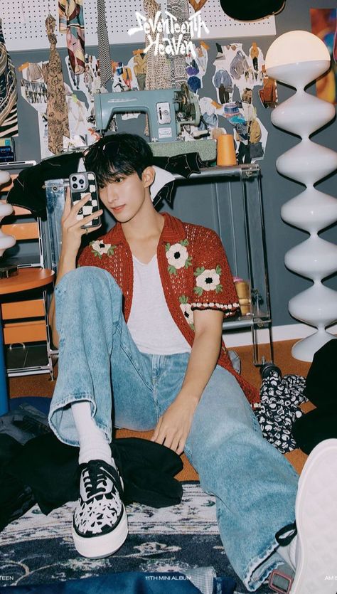 Dk Wallpapers Seventeen, Seventeen Lee Seokmin, Lee Seokmin, Sea Wallpaper, Seventeen Wallpapers, Crochet Fashion Patterns, Music Wallpaper, Pledis Entertainment, Korean Hairstyle