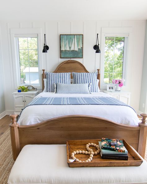 lake house bedding Lake House Bedding, Lakehouse Bedroom, Lake House Bedroom, House Bedroom Ideas, Vintage Bedroom Decor, Coastal Bedrooms, Master Decor, House Bedroom, Cottage Bedroom