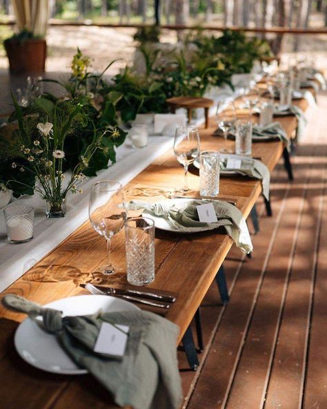 SAGE GREEN rustic dinner cotton napkins with raw edges for wedding decoration in two sizes freeshipping - Lovelyheartthings Store Green Napkin Table Setting, Sage Green Wedding Color Palettes, Green Wedding Napkins, Decorating A Table, Napkins Wedding Table, Green Table Settings, Rustic Wedding Table Setting, Rustic Dinner, Green Napkins