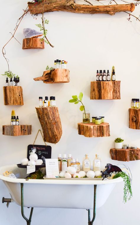 Unique Wall Display Ideas, Nature Store Design, Store Interiors Ideas, Nature Shop Design, Boho Store Design, Boho Shop Interior, Soap Store, Shop In Shop, Wellness Shop