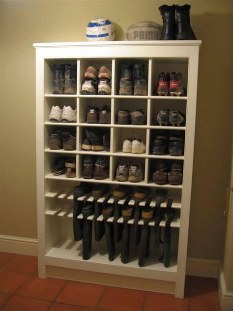 Shoe Storage Design, 15 Shoes, Mudroom Ideas, Boot Storage, Shoes Storage, Boot Room, Rack Design, Home Organization Hacks, Utility Room