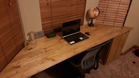 Desk In Bay Window, Bay Window Desk, Window Bay, Window Desk, Floor Remodel, Custom Desk, Window Ideas, Florida House, Built In Desk