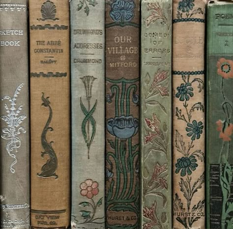 Spotify Playlist Covers Books, Books Playlist Cover, Book Spines Aesthetic, Painted Book Spines, Book Spine Art, Old Book Aesthetic, Vintage Book Spines, Old Books Aesthetic, Reading Aesthetic Dark