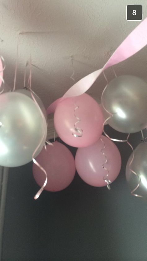 Cool way to hang no helium balloons No Helium Balloons, Easy Birthday Gifts, Birthday Note, Easy Birthday, Helium Balloons, Birthday Ideas, Balloons, Birthday Gifts, Projects To Try