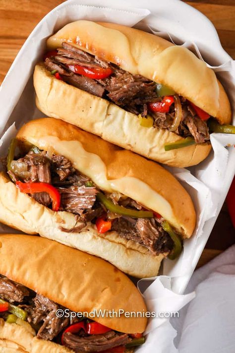 Crockpot Philly Cheesesteak, Slow Cook Beef, Philly Cheese Steak Crock Pot, Slow Cooker Bbq Beef, Best Coleslaw Recipe, Bbq Beef Sandwiches, Slow Cooker Sloppy Joes, Beef Sandwich Recipes, Perfect Pot Roast