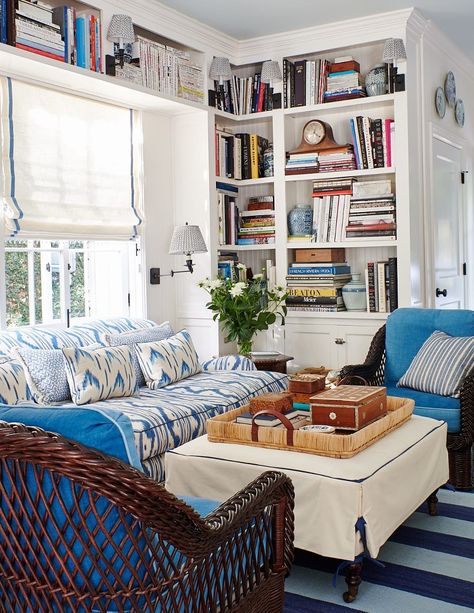 Décor Inspiration: The Redecoration of Mark D. Sikes’s Hollywood Hills Home Chintz Decor, Mark Sikes, Blue And White Home, Styl Hampton, Hollywood Hills Homes, Mark D Sikes, Wicker Dining Chairs, Hollywood Hills, White Home