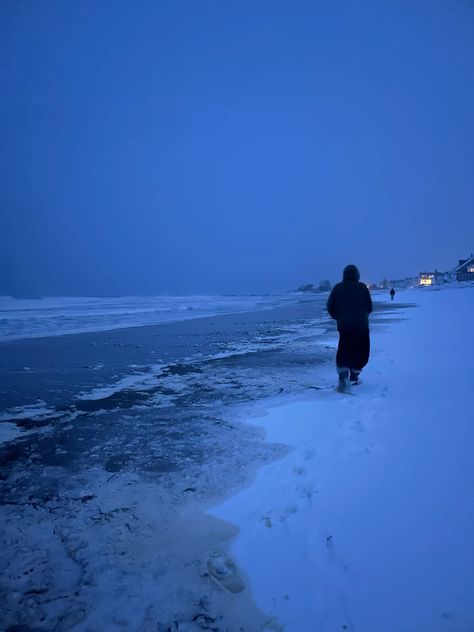 #snowonthebeach #snow #winter #cold #beach #sand #water #goals #night #blue #snowy#snowynight Snow Beach Aesthetic, Beach At Winter, Snow On A Beach, Blue Snow Aesthetic, Winter Still Life Photography, Cold Beach Aesthetic, Snow On The Beach Aesthetic, Snow At The Beach, Snowy Beach