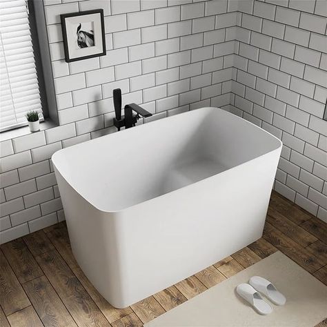 GIVINGTREE 47'' Solid Surface Stone Resin Freestanding Japanese Soaking Bathtub with Built-in Seat - On Sale - Bed Bath & Beyond - 38259435 Small Space Room, Bathtub With Seat, Japanese Bathroom, Standing Tub, Japanese Soaking Tubs, Best Bathtubs, Clean Bathtub, Durable Furniture, Space Room