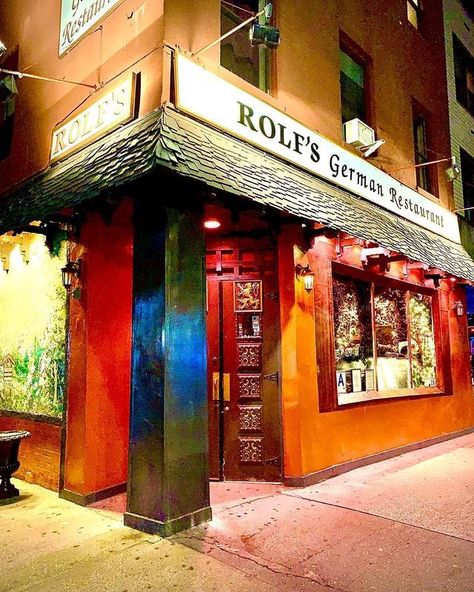 Rolfs Nyc, Sausage Platter, German Restaurant, Delicious Christmas Desserts, Christmas Destinations, Nyc Bars, Nyc Christmas, Hot Apple Cider, Fun Christmas Decorations