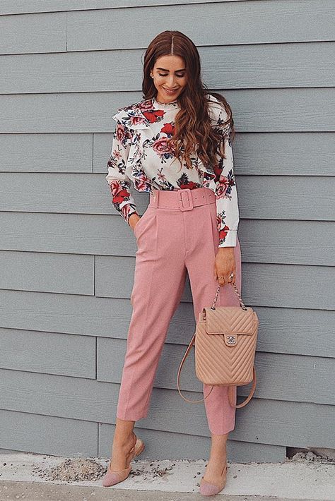 Dress Pants Outfits, Elegante Casual, Classy Work Outfits, Stylish Work Outfits, Pink Pants, Casual Work Outfits, Looks Chic, Work Outfits Women, Professional Outfits