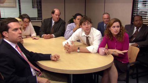 Funny Scenes From 'The Office' To Use As Your Zoom Virtual Background - Funny Gallery Zoom Meeting Funny, Meeting Memes, Meetings Humor, Spongebob Background, Zoom Virtual Background, Background Zoom, The Office Characters, Meme Background, Office Tv Show