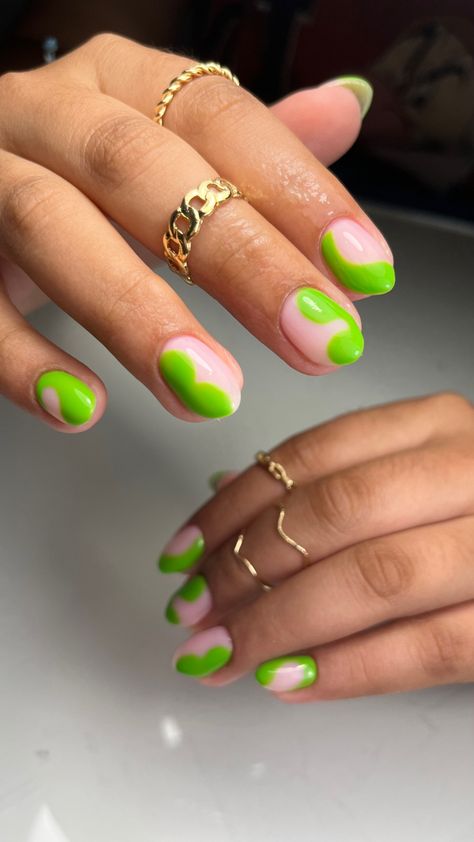 Gel Green Nails, Nails Gel Green, Ferxxo Nails, Green Nails Gel, Green Nails Summer, Nails Concert, Biab Nails, Concert Nails, Nails Summer Nails