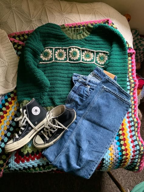 Vintage Jumper Outfit, Monki Outfit, Jumper And Jeans Outfit, Handmade Jeans, Cool Jumpers, Jumper And Jeans, Mode Hippie, Estilo Hippie, Vintage Jumper