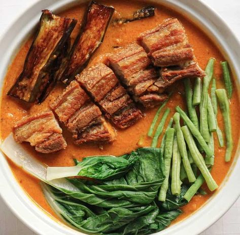 Small Order Porky Belly Kare Kare available this coming Wednesday sin o pasabay, just message me. Kare Kare Recipe Philippines, Kare Kare Recipe, Cambodian Recipes, Peanut Butter Benefits, Crispy Pata, Pork Hock, Kare Kare, Clam Recipes, Crispy Pork