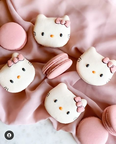 Hello Kitty Macarons, Kitty Birthday Decorations, Hello Kitty Birthday Decorations, Kitty Birthday Theme, Sanrio Birthday, Hello Kitty Birthday Theme, Hello Kitty Bday, Hello Kitty Theme Party, Fun Beauty Products