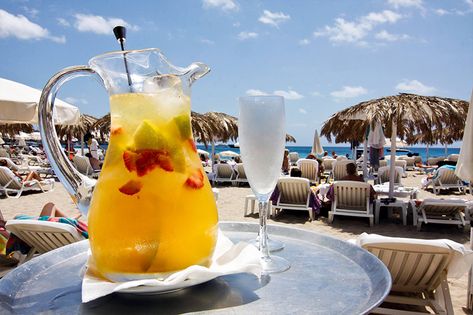 Cava Sangria Barcelona Cava Sangria, Spanish Sangria, Ibiza Beach Club, Barcelona Beach, Ibiza Beach, Tapas Bar, Best Bars, Beach Bar, Barcelona Travel