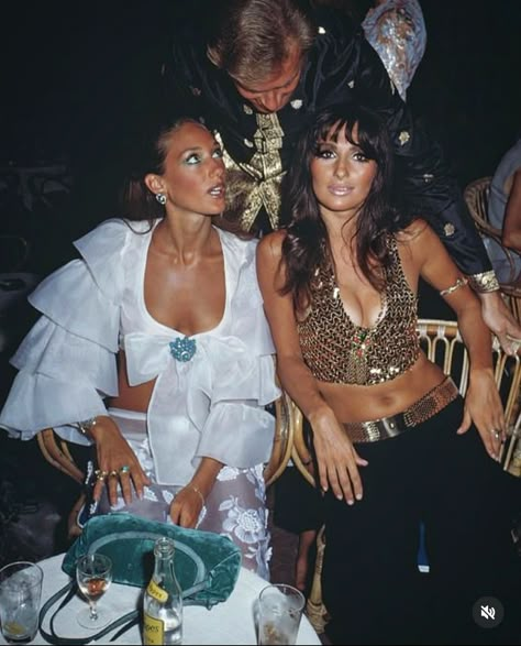 Slim Aaron, Slim Aarons Photography, Marisa Berenson, Studio 54 Party, Lauren Hutton, Slim Aarons, Sharon Tate, 70s Disco, Studio 54