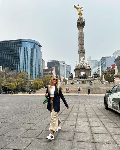 Mexico Df Outfit Ideas, Cdmx Outfit Ideas, Mexico City Photo Ideas, Ciudad De Mexico Outfit Ideas, Outfits For Mexico City, Mexico Photo Ideas, Mexico City Outfit Ideas, Mexico City Outfit, Mexico City Aesthetic