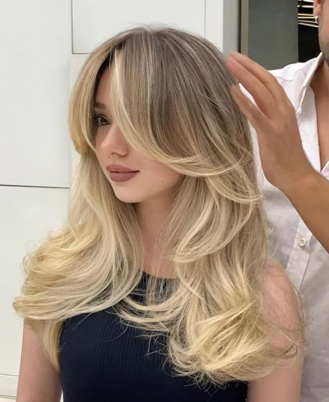 Over 60 Outfits, Fashion For Women Over 60 Outfits, 60 Outfits, Haircuts For Long Hair With Layers, Hairstyles For Layered Hair, Blonde Hair Inspiration, Blonde Hair Looks, Hair Appointment, Hair Up Styles