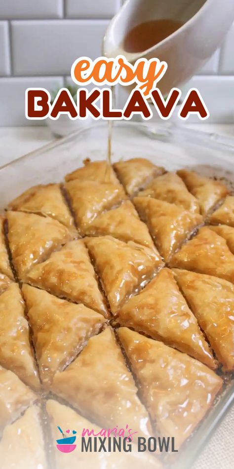 Enjoy this Easy Baklava Recipe, the perfect Christmas dessert to impress! With simple ingredients like Phyllo dough, walnuts, and citrus honey syrup, it’s easy to make. Serve with a glass of milk, coffee, or tea. Try this easy Christmas treat and wow your guests! Baklava Recipes Easy, Baklava Recipe Videos, Christmas Baklava Recipe, Easy Baklava Recipe Phyllo Dough, Phyllo Dough Desserts, Deconstructed Baklava, Easy Phyllo Dough Recipes, Baklava Filling, Baklava Puff Pastry