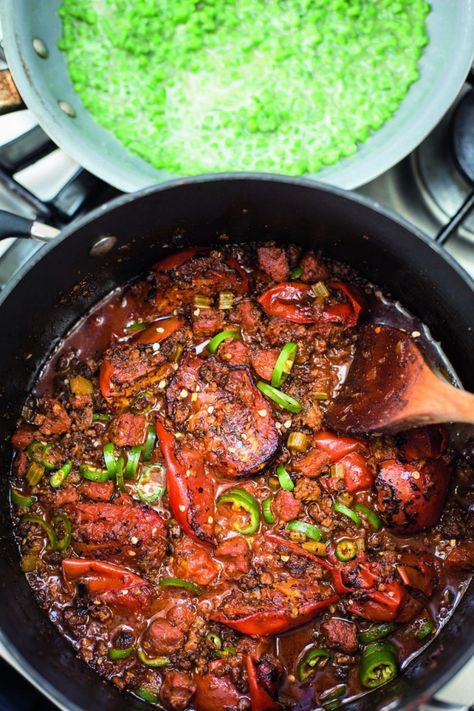 Dopamine Diet, Carne Recipe, Spicy Chilli, Tom Kerridge, Great Pizza, Food Articles, Green Chilli, Spicy Recipes, Meat Recipes