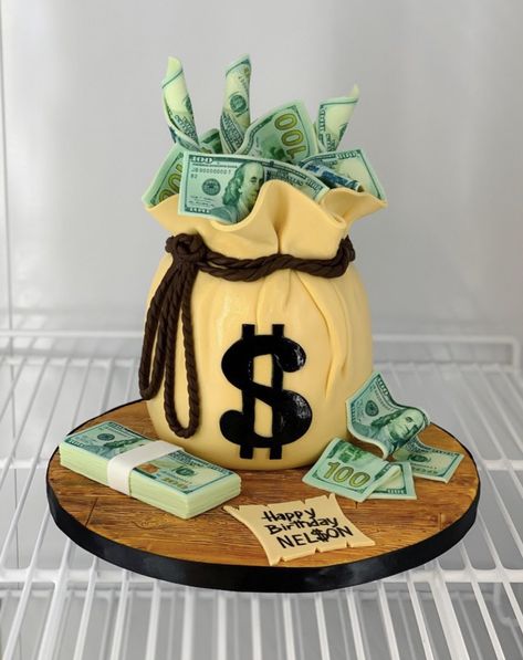 Dollar Cake Design, Money Birthday Cake, Cake Design For Men, Gift Box Cakes, Pinata Cake, Money Cake, Beer Cake, Mini Tortillas, Custom Birthday Cakes