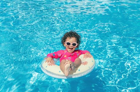 Kid Friendly Resorts, Best Family Resorts, Family Friendly Resorts, Pool Picture, Beach Relax, 4 December, Park Pictures, Summer Illustration, Beach Holidays