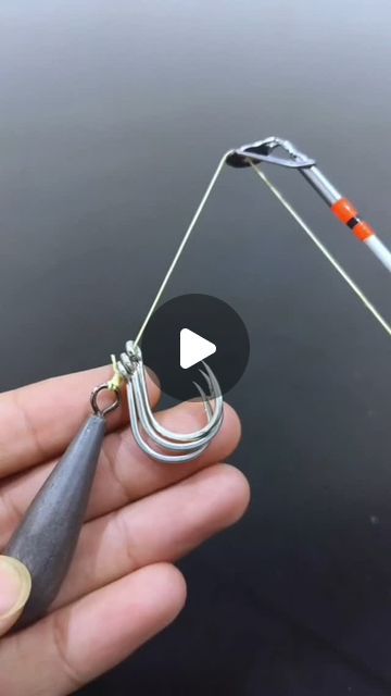 Fishing Hook Knots, Hook Knot, Fishing Basics, Fishing For Beginners, Fishing Stuff, Bass Fishing Lures, Fishing Bobber, Bass Fishing Tips, Drop Shot