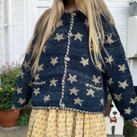 Star Cardigan, Body Outfit, Hi Everyone, Swag Outfits, Blue Cream, Knit Patterns, Pretty Outfits, Clothing Items, Stylish Outfits