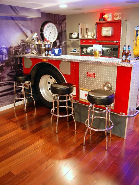 Man Caves - Every man needs his space  http://texturesflooring.com/man-caves-every-man-needs-his-space/ Firefighter Bar, Bar Concept, Ultimate Man Cave, Home Bar Design, Man Cave Basement, Man Cave Home Bar, Interior Remodel, Woman Cave, Bonus Rooms