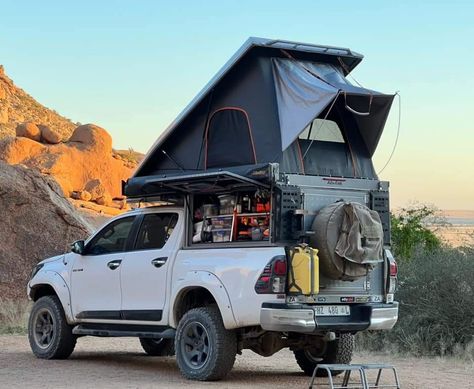 Toyota Bakkie, Hilux Camper, Camping Trip Essentials, Truck Camper Shells, Ranger Wildtrak, Pickup Camper, Camping Set Up, Adventure Campers, Hunting Camp