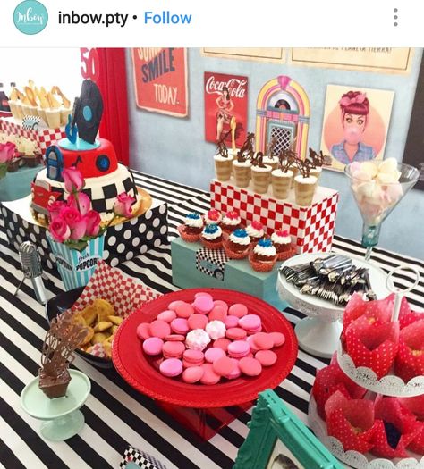 Grease Themed Parties, Pin Up Party, Rockabilly Party, Grease Party, 50s Rock And Roll, 50s Theme Parties, Beatles Party, Diner Party, American Party