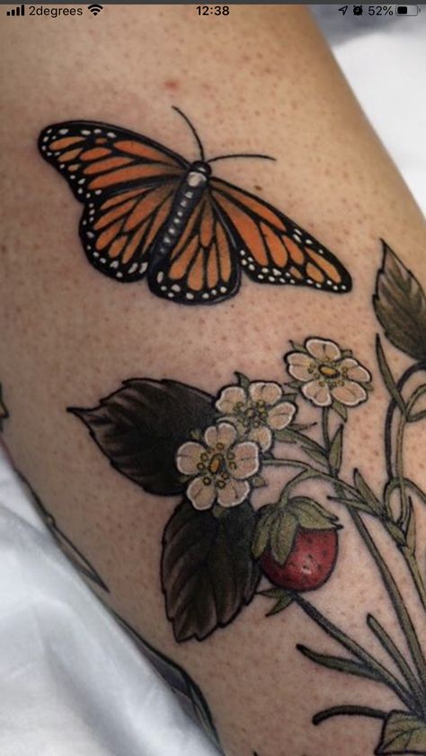 Butterfly And Strawberry Tattoo, Strawberry Butterfly Tattoo, Strawberry Butterfly, Strawberry Tattoo, Knee Tattoo, Monarch Butterfly, Piercing Tattoo, Pretty Tattoos, Butterfly Tattoo