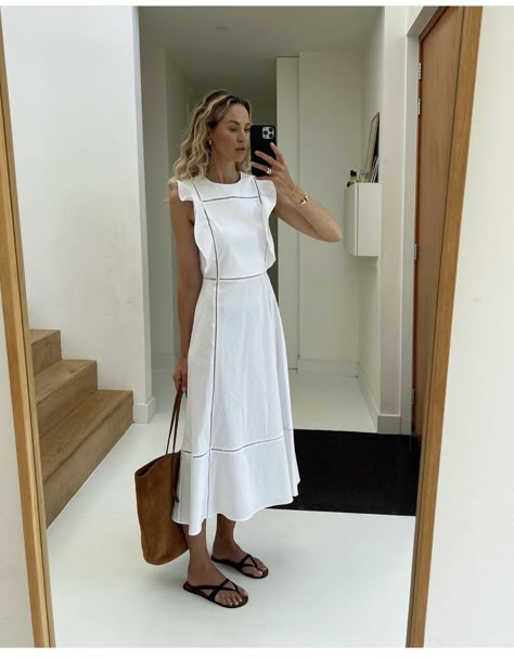 Cos Fashion, Sewing Dress, Slinky Dress, Fashion People, White Dress Summer, Looks Style, Buy Dress, Outfits Casuales, Who What Wear