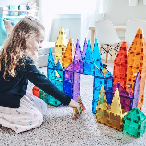 Mom Is The Best, Magna Tiles, Stay Safe Everyone, Mom So Hard, Easy Toddler Activities, Tiles Ideas, Magnetic Tiles, Indoor Activities For Kids, Creative Learning