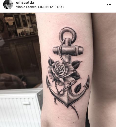 Rose and Anchor tattoo Rose And Anchor Tattoo, Rose Heart Tattoo, Anchor Tattoo Design, Anker Tattoo, Petit Tattoo, Rose Tattoos For Men, Anchor Tattoos, Tattoo Zeichnungen, Anchor Tattoo