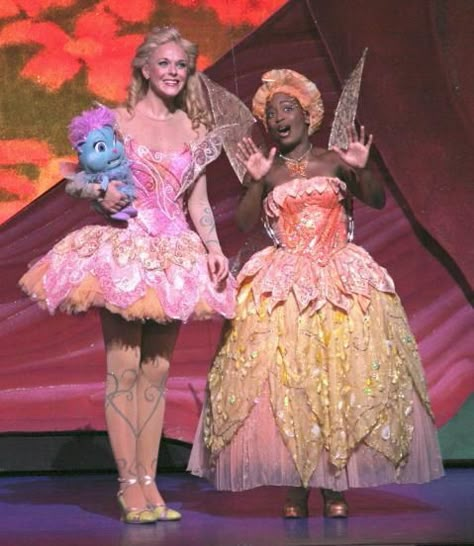 Barbie Nostalgia, Barbie Fairytopia, Princess And The Pauper, Barbie Movie, Theatre Costumes, Movies Outfit, Barbie Princess, Barbie Movies, Fairy Dress