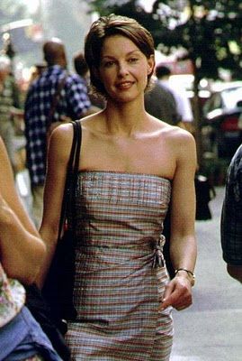 Jane (Ashley Judd) - Someone Like You (to see more, click the pic) Celebrity Short Hairstyles, Chelsea Kane, Celebrity Short Hair, Rebecca Romijn, Ashley Judd, Square Face Hairstyles, Hair Styles 2014, Mandy Moore, Someone Like You