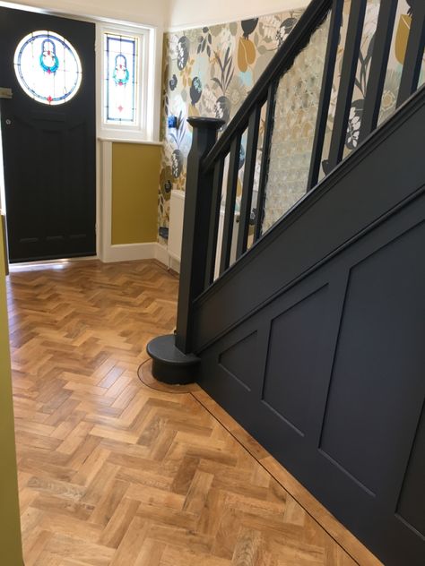 Wood Flooring Hallway, Hallway With Parquet Flooring, Herringbone Flooring Hallway, Vinyl Hallway Flooring, Parquet Floor Hallway, Herringbone Hallway Floor, 30s Hallway, Parquet Flooring Hallway, 1930s Flooring