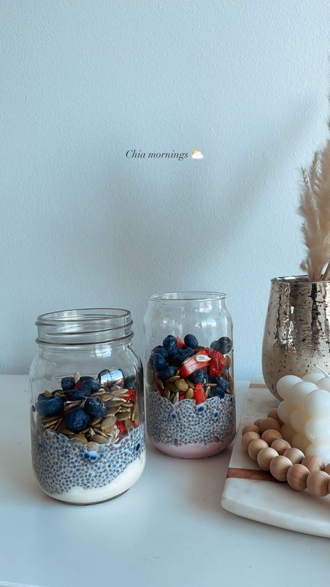 aesthetic • chia • breakfast • instagram story • caption Chia Pudding Jars, Aesthetic Chia Pudding, Healthy Instagram Story, Chia Seed Pudding Aesthetic, Chia Pudding Aesthetic, Breakfast Instagram Story, Aesthetic Breakfast Ideas, Aesthetic Eating, Pudding Breakfast