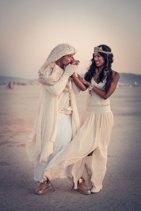 We Had A Wedding At Burning Man 2018, And It Was Magical Wedding Cleanse, Man Couture, Burning Man Wedding, Wedding Dress Bodice, Fancy Dress Ideas, Laser Cut Fabric, Anti Bride, Burning Man Costume, Man Wedding